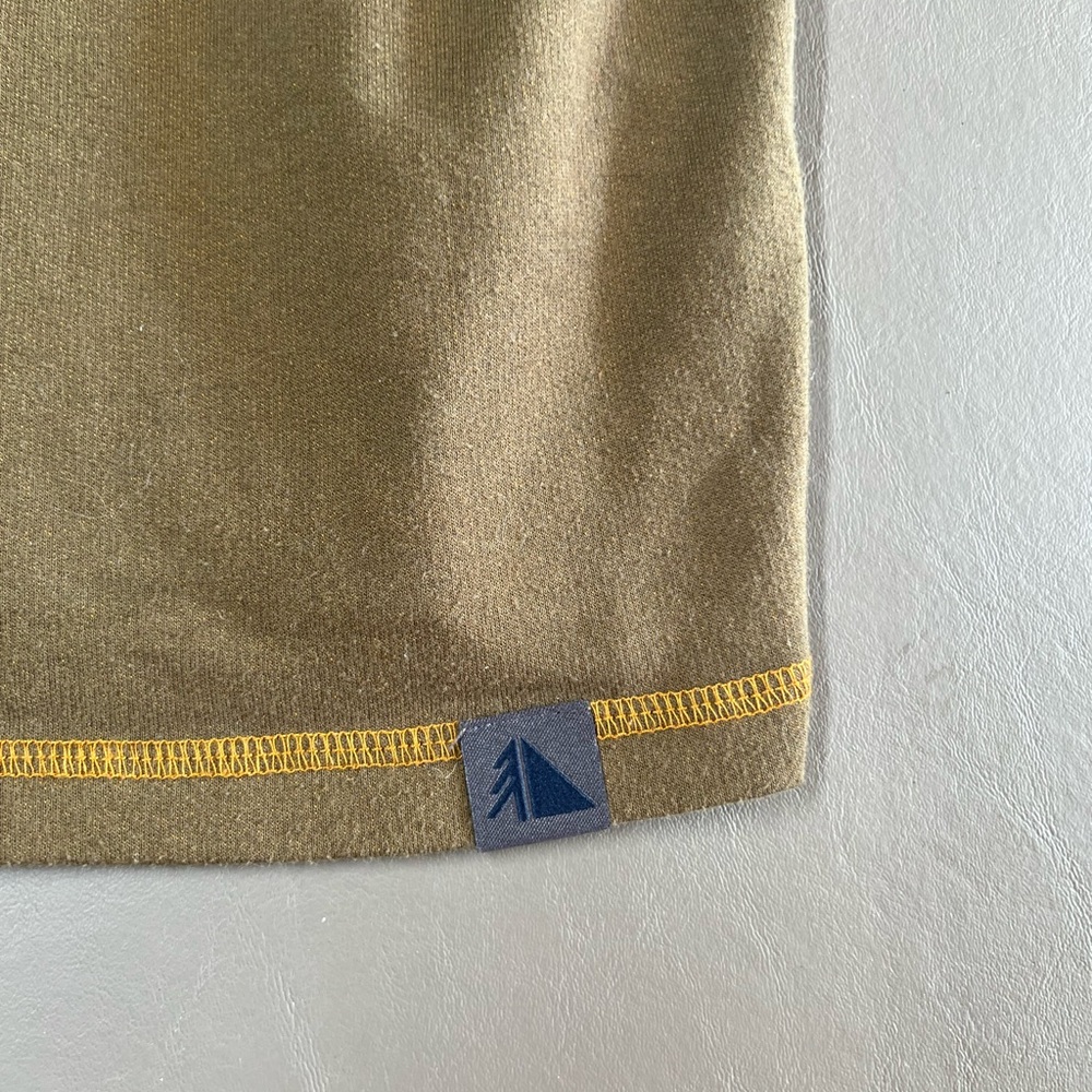 L.L. Bean Olive Henley Shirt M reg - Picture 3 of 9